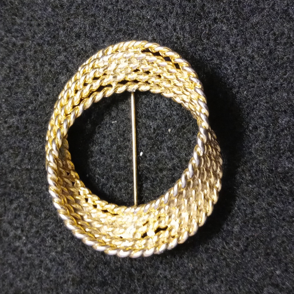 Vintage Brooch